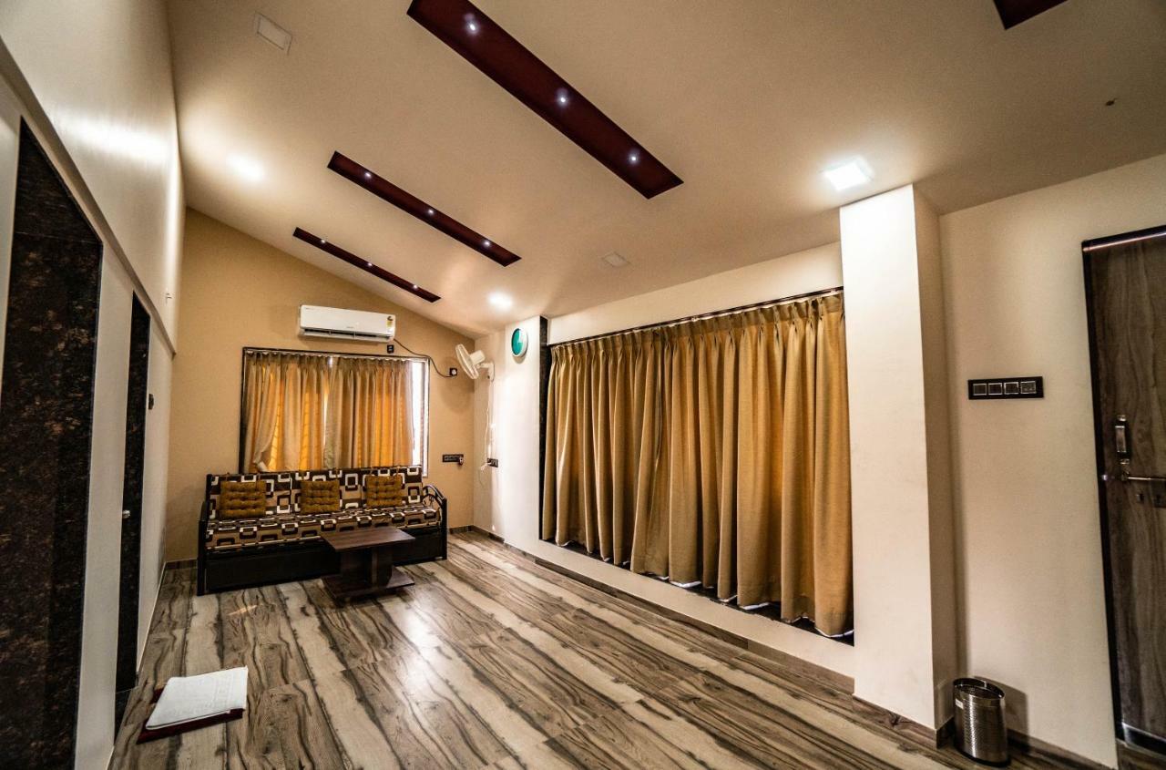 Pooja Villa Suites-Rooms And Pool, Igatpuri Exterior photo